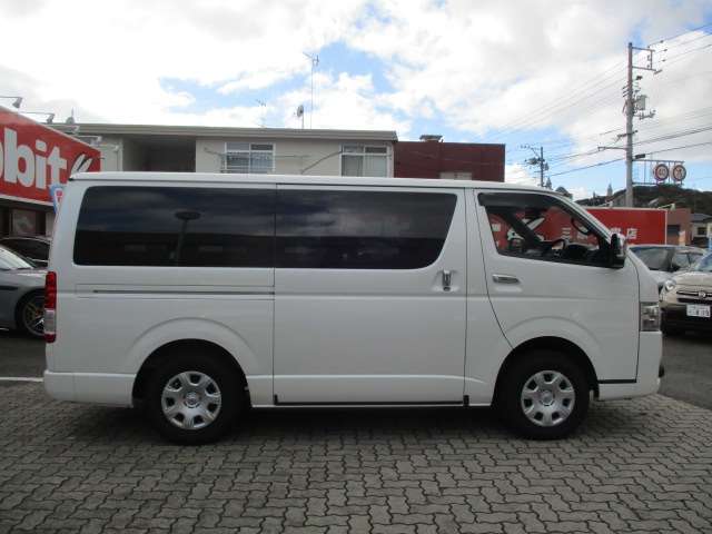トヨタ ハイエースバン ２．８ マルチロールトランスポーター タイプＩ ロング ディーゼルターボ ４ＷＤ R3年 (中国) 99