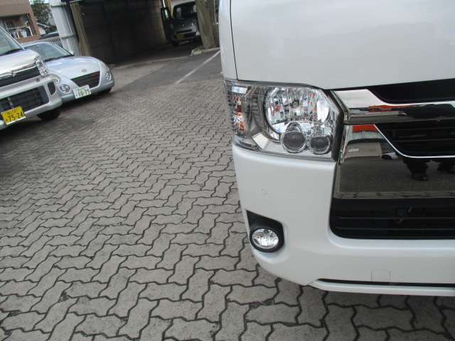 トヨタ ハイエースバン ２．８ マルチロールトランスポーター タイプＩ ロング ディーゼルターボ ４ＷＤ R3年 (中国) 99