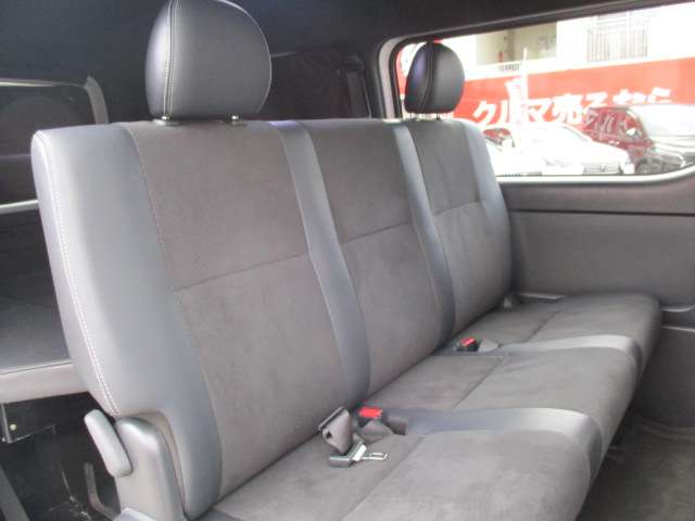 トヨタ ハイエースバン ２．８ マルチロールトランスポーター タイプＩ ロング ディーゼルターボ ４ＷＤ R3年 (中国) 99