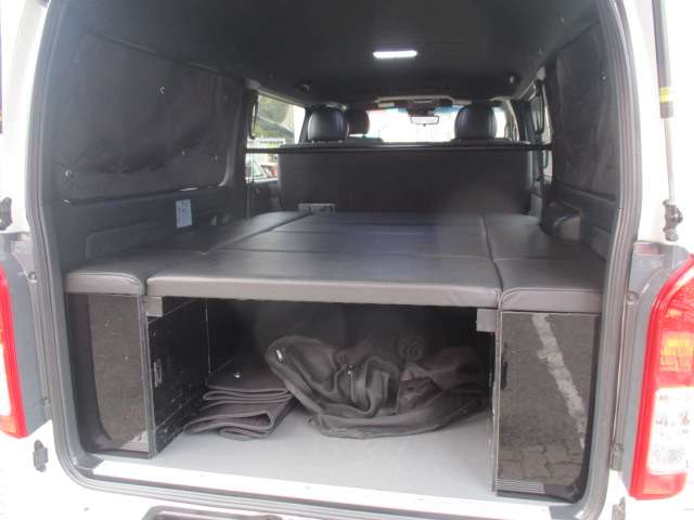 トヨタ ハイエースバン ２．８ マルチロールトランスポーター タイプＩ ロング ディーゼルターボ ４ＷＤ R3年 (中国) 99