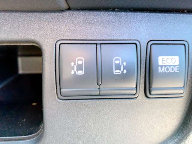 日産 セレナ ２．０ ハイウェイスター Ｓ－ＨＹＢＲＩＤ H24年 (九州・沖縄) 99