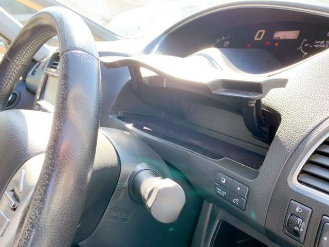 日産 セレナ ２．０ ハイウェイスター Ｓ－ＨＹＢＲＩＤ H24年 (九州・沖縄) 99