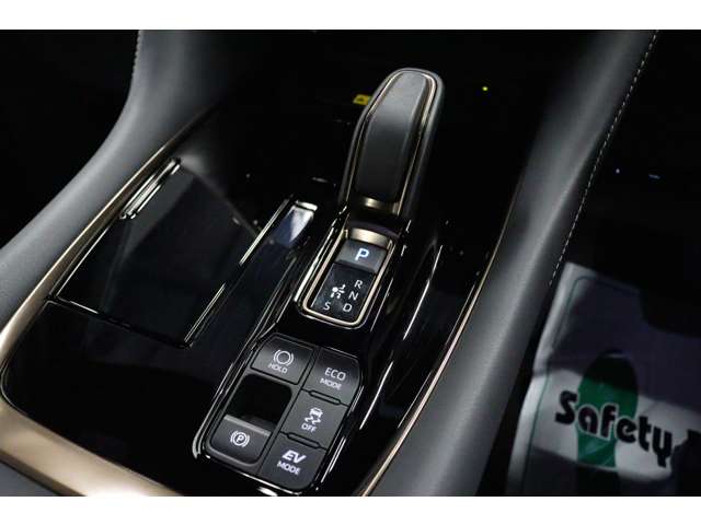 トヨタ ヴェルファイア　ハイブリッド ハイブリッド ２．５ Ｚプレミア R6年 (東海) 99