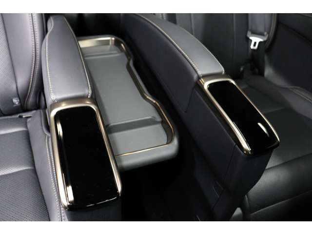 トヨタ ヴェルファイア　ハイブリッド ハイブリッド ２．５ Ｚプレミア R6年 (東海) 99