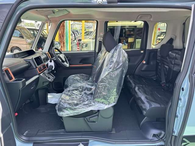 ダイハツ タント ６６０ ファンクロスターボ R6年 (東海) 99