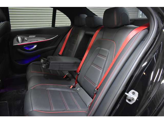 ＡＭＧ Ｅクラス Ｅ５３ ４マチックプラス （ＩＳＧ搭載モデル） ４ＷＤ R1年 (関東) 99