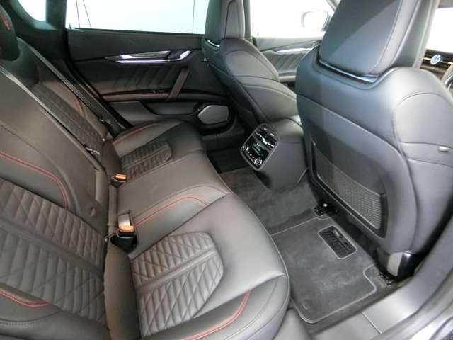 マセラティ クワトロポルテ ＧＴ Ｓ グランスポーツ R3年 (中国) 99