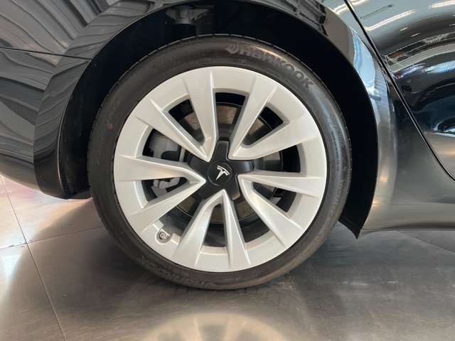 テスラ モデル３ ロングレンジ R3年 (関東) 99