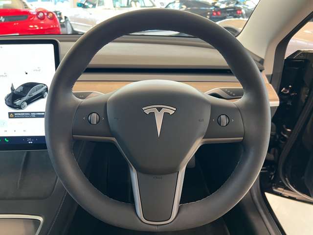 テスラ モデル３ ロングレンジ R3年 (関東) 99