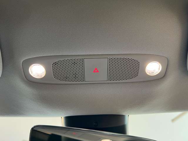 テスラ モデル３ ロングレンジ R3年 (関東) 99