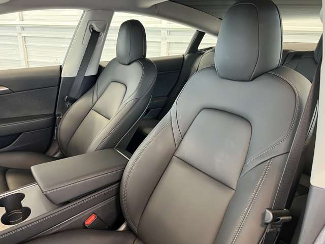 テスラ モデル３ ロングレンジ R3年 (関東) 99