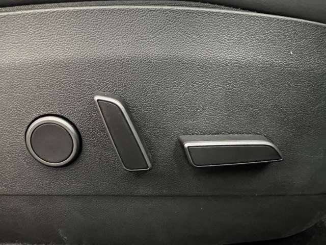 テスラ モデル３ ロングレンジ R3年 (関東) 99