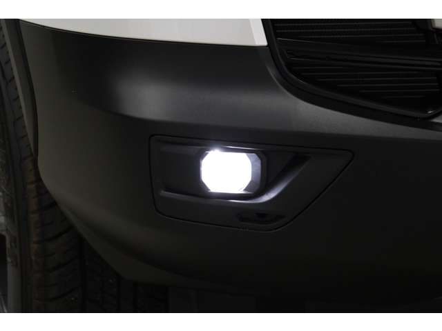 トヨタ ランドクルーザー ３．３ ＧＲスポーツ ディーゼルターボ ４ＷＤ R6年 (東海) 99