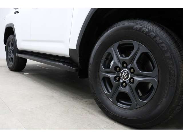 トヨタ ランドクルーザー ３．３ ＧＲスポーツ ディーゼルターボ ４ＷＤ R6年 (東海) 99