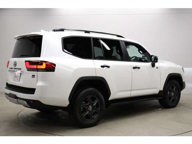 トヨタ ランドクルーザー ３．３ ＧＲスポーツ ディーゼルターボ ４ＷＤ R6年 (東海) 99