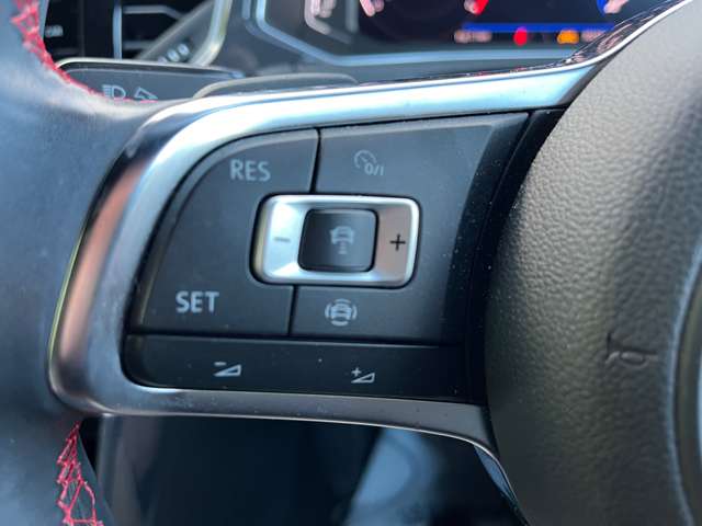 フォルクスワーゲン Ｔ－ＲＯＣ ＴＤＩ スポーツ ディーゼルターボ R2年 (東海) 99