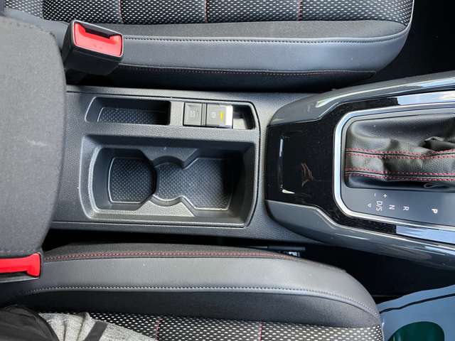 フォルクスワーゲン Ｔ－ＲＯＣ ＴＤＩ スポーツ ディーゼルターボ R2年 (東海) 99