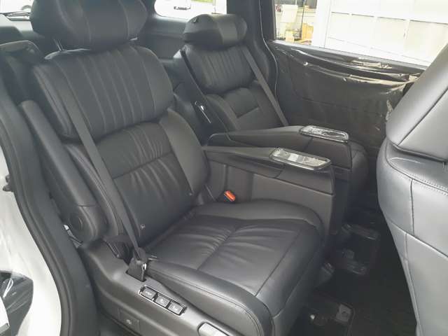 ホンダ オデッセイ　ハイブリッド ２．０ Ｅ：ＨＥＶ アブソルート ＥＸ ブラックエディション R5年 (甲信越・北陸) 99