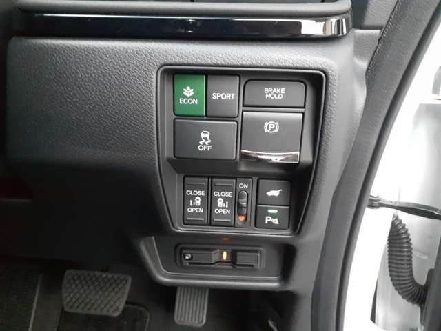 ホンダ オデッセイ　ハイブリッド ２．０ Ｅ：ＨＥＶ アブソルート ＥＸ ブラックエディション R5年 (甲信越・北陸) 99