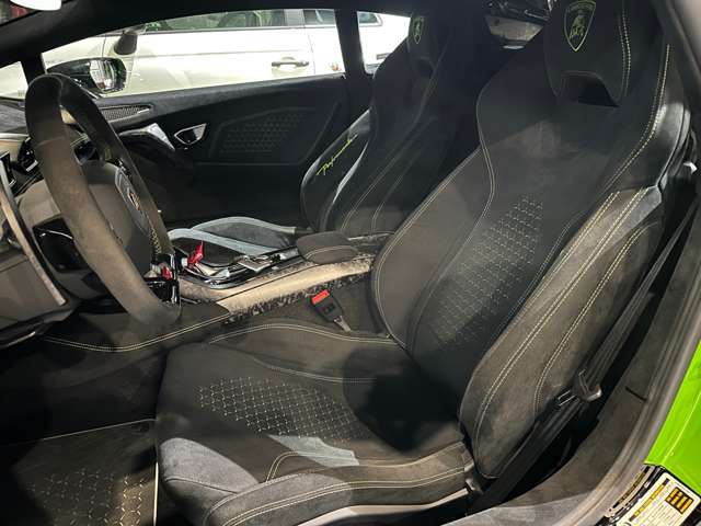 ランボルギーニ ウラカン ペルフォルマンテ （ＬＤＦ） ４ＷＤ H29年 (関東) 99