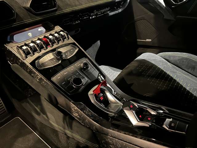 ランボルギーニ ウラカン ペルフォルマンテ （ＬＤＦ） ４ＷＤ H29年 (関東) 99