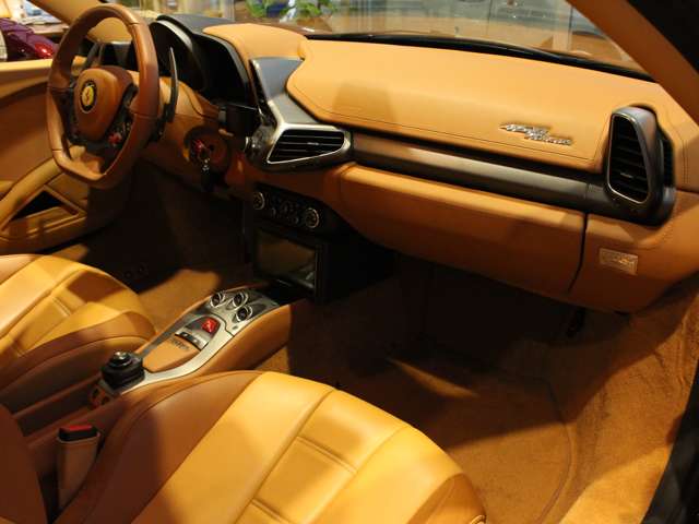 フェラーリ ４５８イタリア Ｆ１ ＤＣＴ H22年 (関東) 99