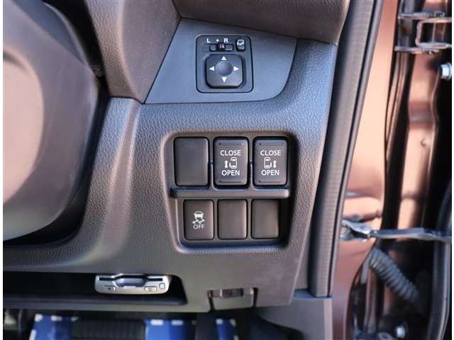 日産 デイズ　ルークス ６６０ ハイウェイスター ターボ H26年 (関東) 99