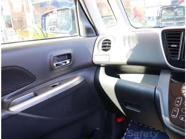 日産 デイズ　ルークス ６６０ ハイウェイスター ターボ H26年 (関東) 99