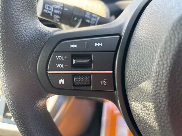 ホンダ フリード　ハイブリッド １．５ Ｅ：ＨＥＶ エアー R6年 (近畿) 99