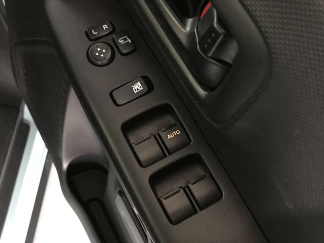 スズキ スペーシア ６６０ ギア ハイブリッド ＸＺ ４ＷＤ R5年 (北海道) 99