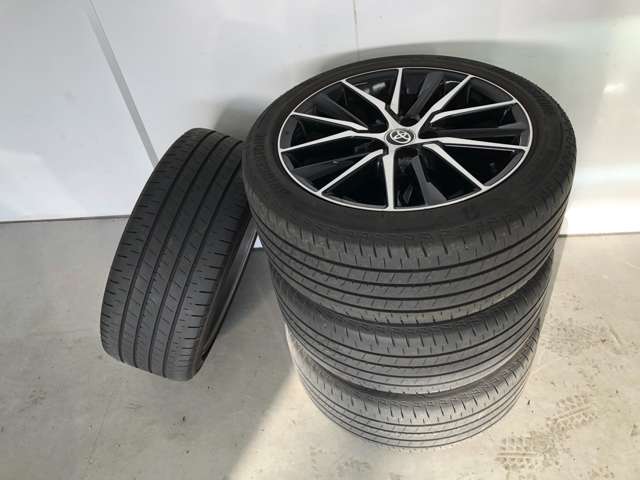 トヨタ カムリ ２．５ ＷＳ レザーパッケージ Ｅ－ＦＯＵＲ ４ＷＤ R3年 (北海道) 99