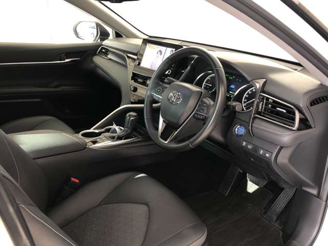 トヨタ カムリ ２．５ ＷＳ レザーパッケージ Ｅ－ＦＯＵＲ ４ＷＤ R3年 (北海道) 99