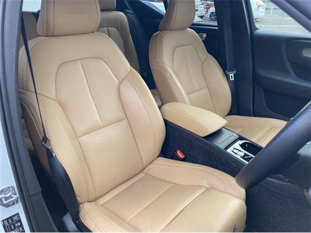 ボルボ ＸＣ４０ Ｔ４ ＡＷＤ インスクリプション ４ＷＤ R1年 (東北) 99