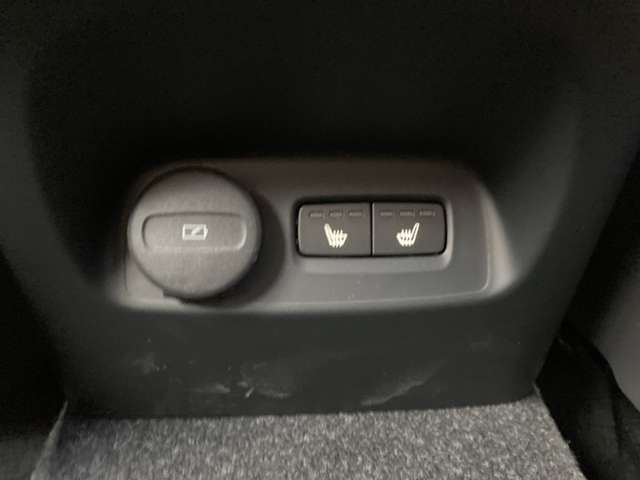 ボルボ ＸＣ４０ Ｔ４ ＡＷＤ インスクリプション ４ＷＤ R1年 (東北) 99