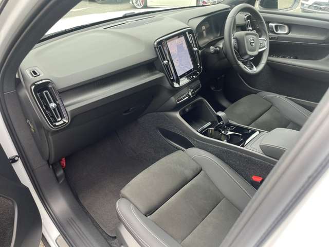 ボルボ ＸＣ４０リチャージ アルティメット シングルモーター R5年 (東北) 99