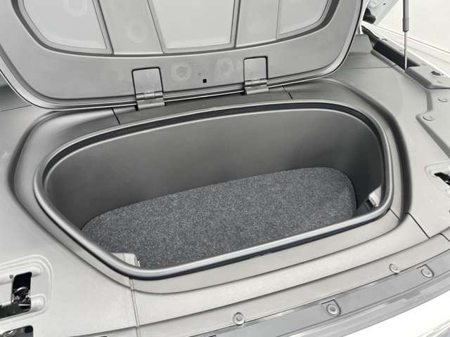 ボルボ ＸＣ４０リチャージ アルティメット シングルモーター R5年 (東北) 99