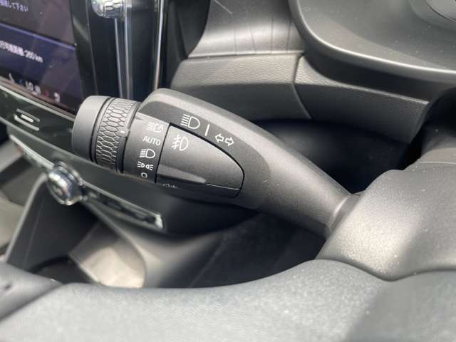 ボルボ ＸＣ４０リチャージ アルティメット シングルモーター R5年 (東北) 99