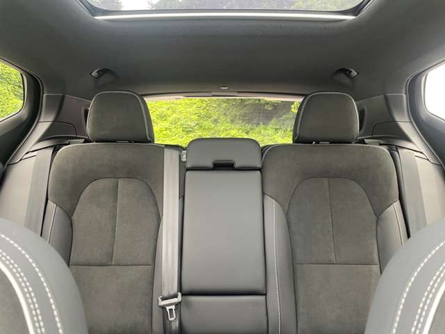 ボルボ ＸＣ４０リチャージ アルティメット シングルモーター R5年 (東北) 99