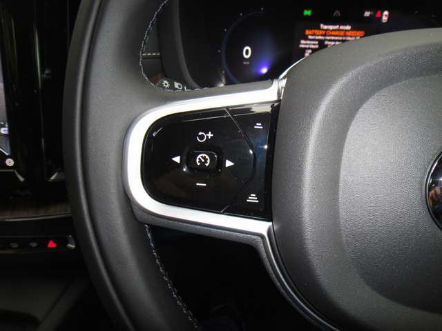 ボルボ ＸＣ６０ リチャージ アルティメット Ｔ６ ＡＷＤ プラグイン ハイブリッド ４ＷＤ R6年 (東北) 99