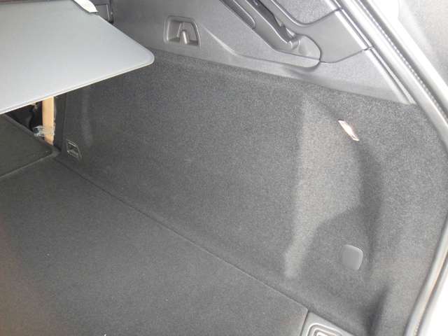 ボルボ ＸＣ６０ リチャージ アルティメット Ｔ６ ＡＷＤ プラグイン ハイブリッド ４ＷＤ R6年 (東北) 99