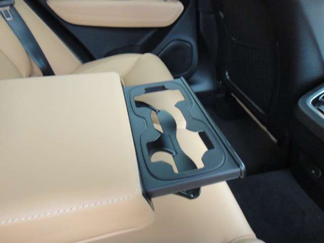 ボルボ ＸＣ６０ リチャージ アルティメット Ｔ６ ＡＷＤ プラグイン ハイブリッド ４ＷＤ R6年 (東北) 99