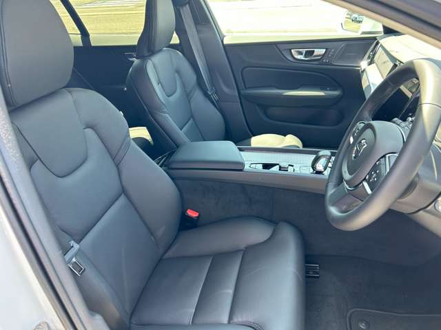 ボルボ Ｖ６０クロスカントリー プラス Ｂ５ ＡＷＤ ４ＷＤ R6年 (東北) 99