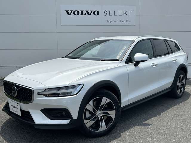 ボルボ Ｖ６０クロスカントリー プラス Ｂ５ ＡＷＤ ４ＷＤ R6年 (東北) 99