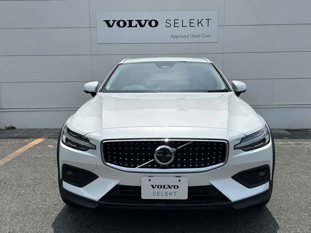 ボルボ Ｖ６０クロスカントリー プラス Ｂ５ ＡＷＤ ４ＷＤ R6年 (東北) 99