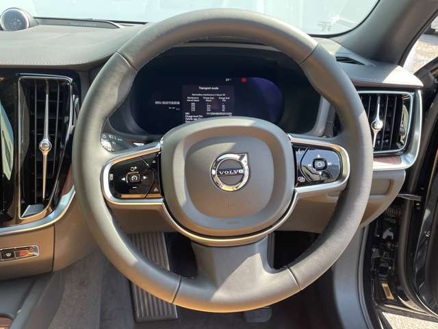 ボルボ Ｖ６０ アルティメット　Ｂ４ R6年 (東北) 99