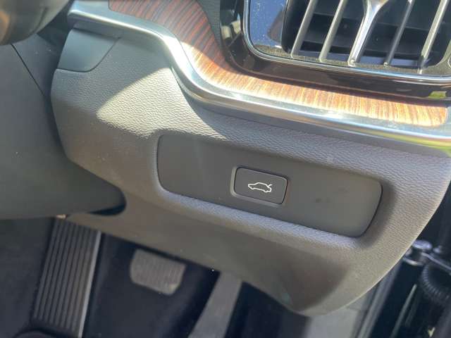 ボルボ Ｖ６０ アルティメット　Ｂ４ R6年 (東北) 99