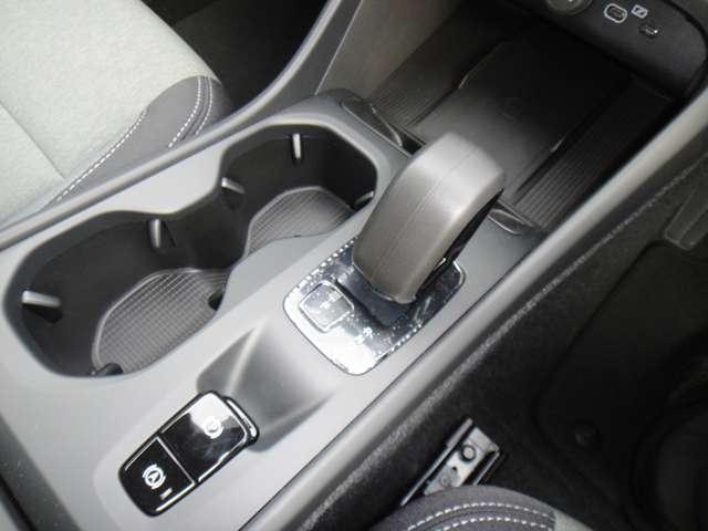 ボルボ ＸＣ４０ プラス Ｂ４ ＡＷＤ ４ＷＤ R5年 (東北) 99