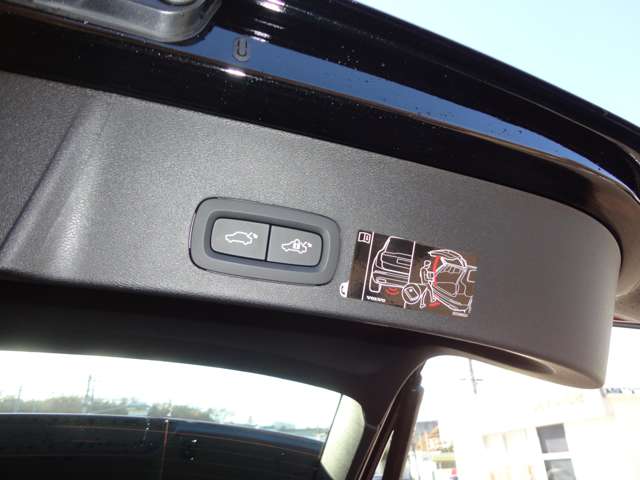 ボルボ ＸＣ４０ プラス Ｂ４ ＡＷＤ ４ＷＤ R5年 (東北) 99