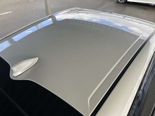 トヨタ プリウス １．８ Ｓ セーフティ プラス Ｅ－ＦＯＵＲ ４ＷＤ H29年 (東北) 99