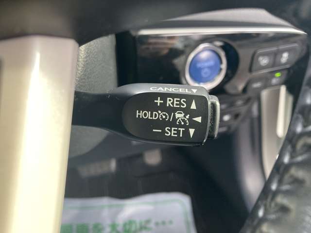 トヨタ プリウス １．８ Ｓ セーフティ プラス Ｅ－ＦＯＵＲ ４ＷＤ H29年 (東北) 99